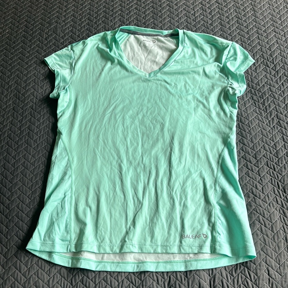 Baleaaf women’s athletic active tee